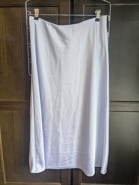 J. Crew Dresses & Skirts - J Crew Lightweight Midi Skirt NWT